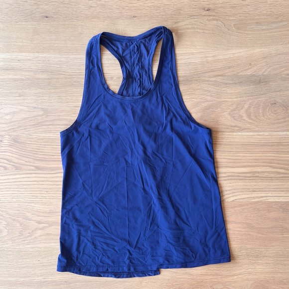 Lululemon Tank - Picture 1 of 4